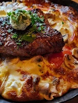 Rösti Mit Einem Kleinen Rumpsteak